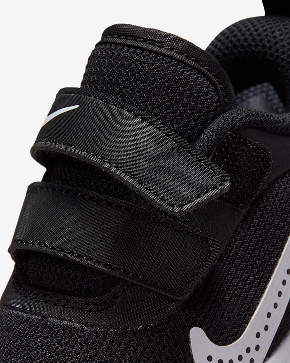 Nike with velcro straps online